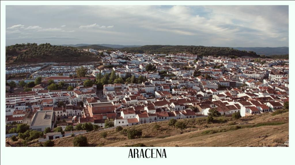 Hospederia Reina De Los Angeles Aracena Exterior foto